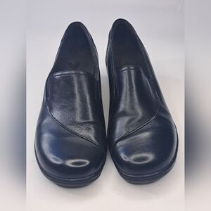 Clarks Collection Womens Size 8.5 Black Soft Cushion Sole Casual Comfort Shoes